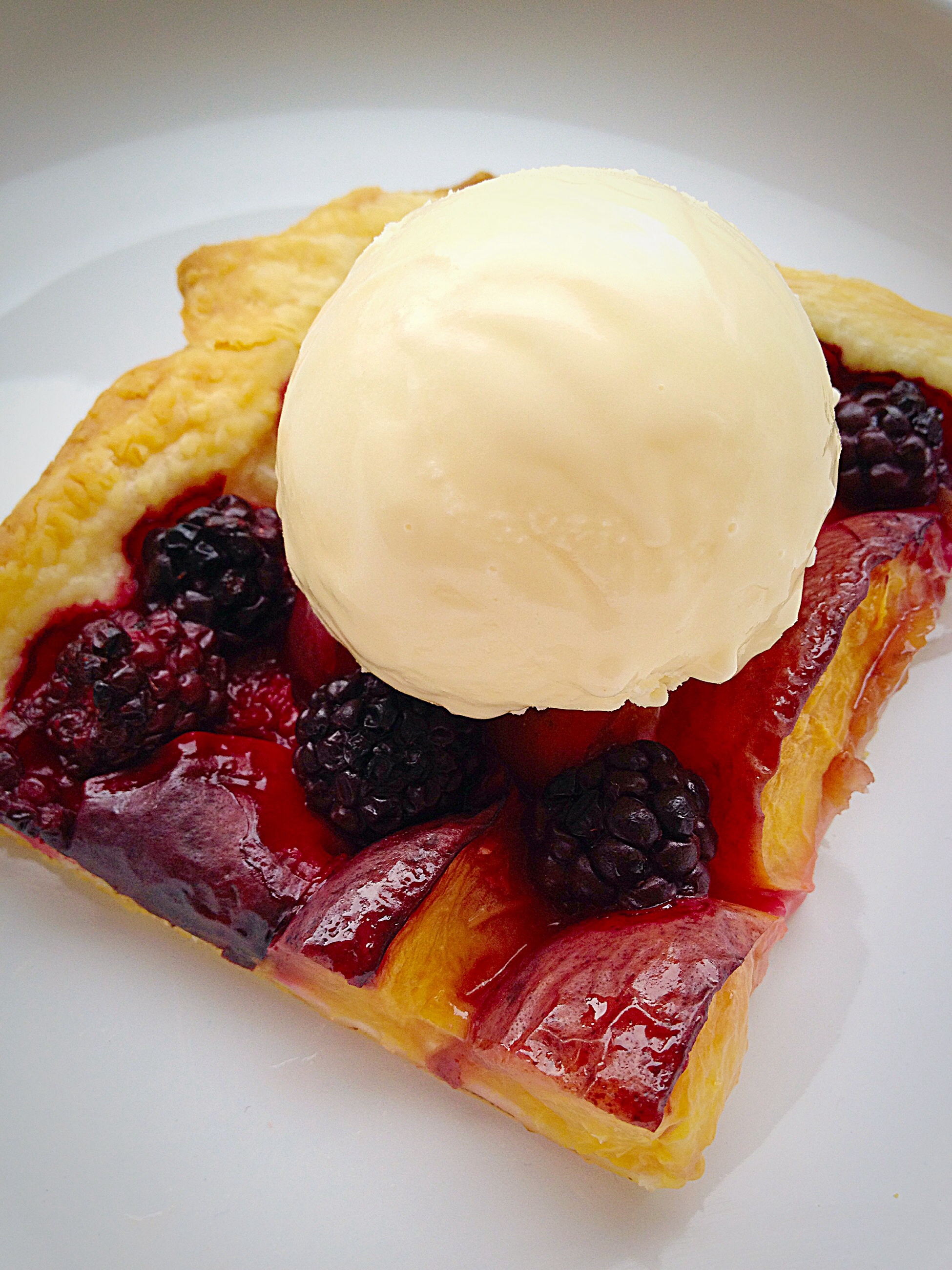 Blackberry Nectarine Tart Feasting Is Fun