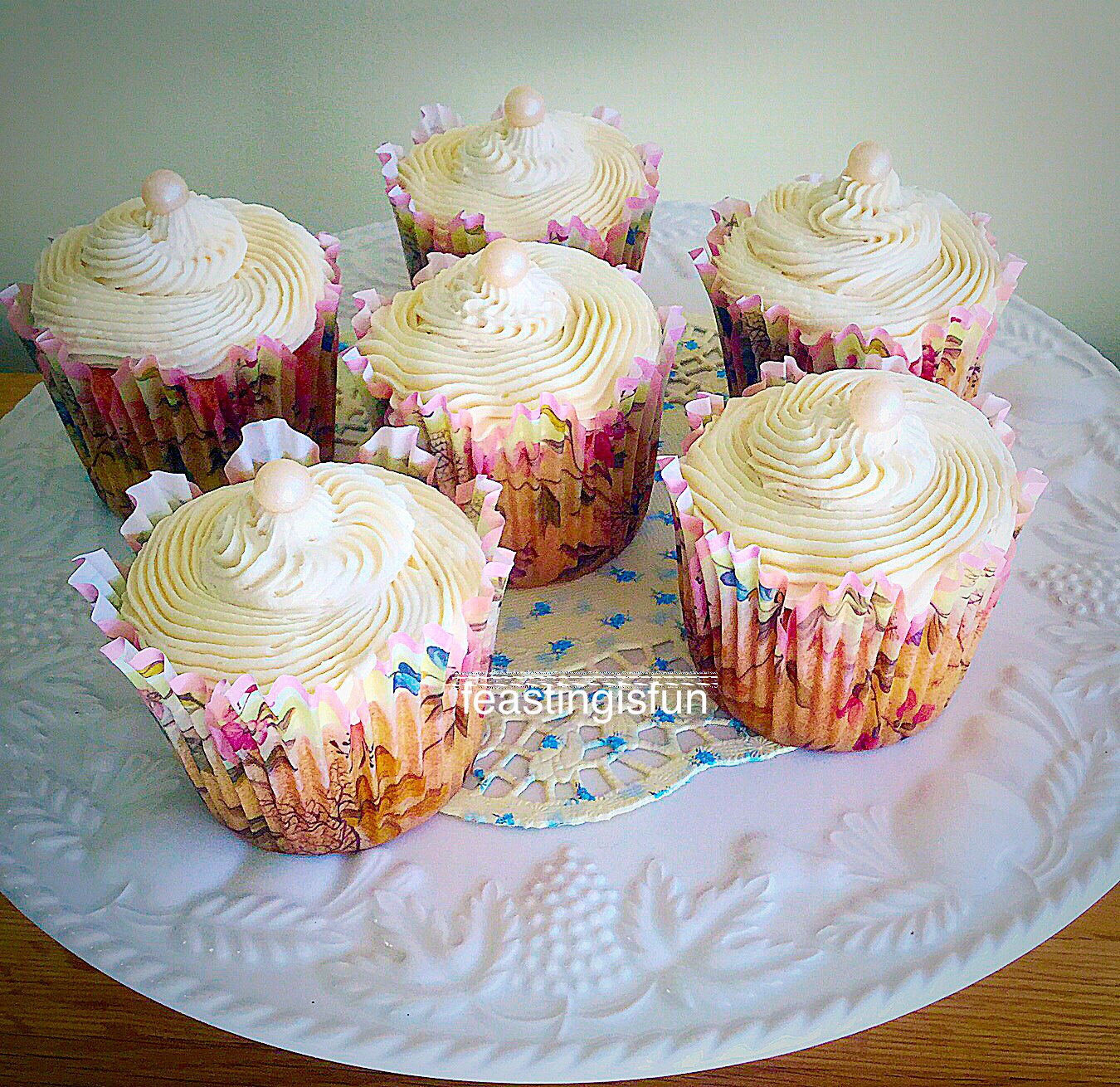 Vanilla Bean Cupcakes Feasting Is Fun