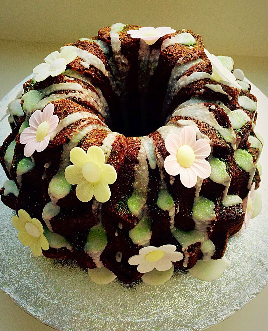 Flower Vanilla Bundt Cake Feasting Is Fun