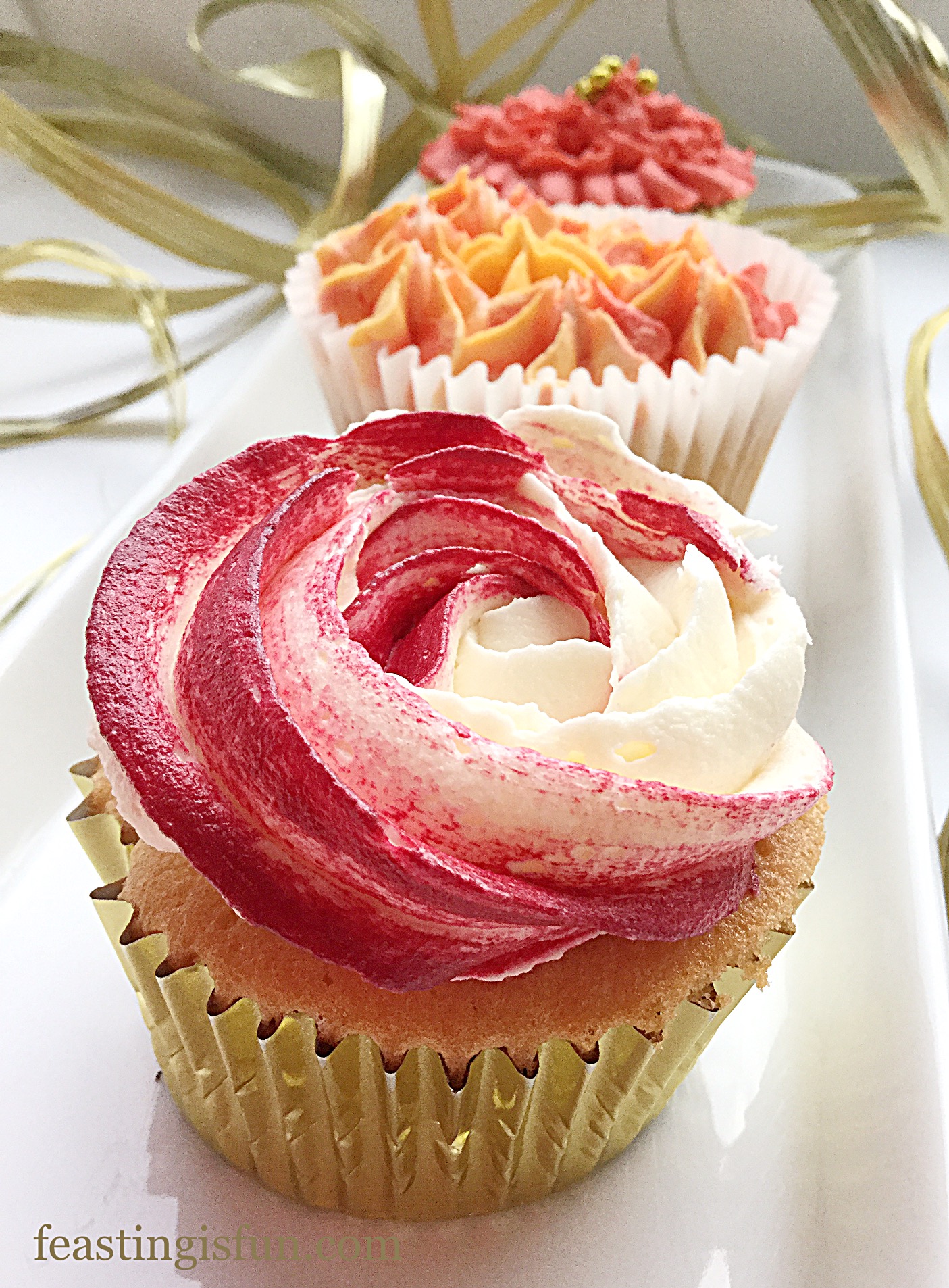 Elizabeth Harris Perfect Cupcake Decorating Kit Feasting Is Fun Elizabeth Harris Perfect Cupcake Decorating Kit Feasting Is Fun