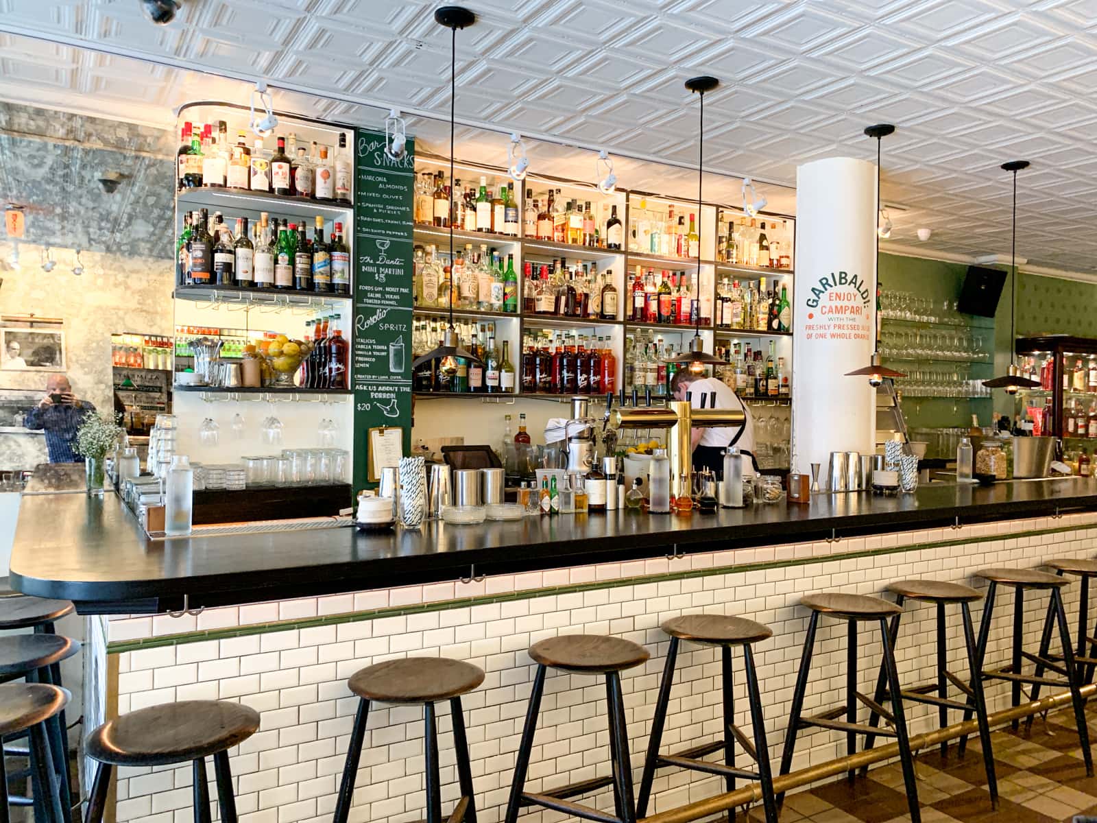 World's Best Bars 9 Cocktail Bars to Remember Feastio