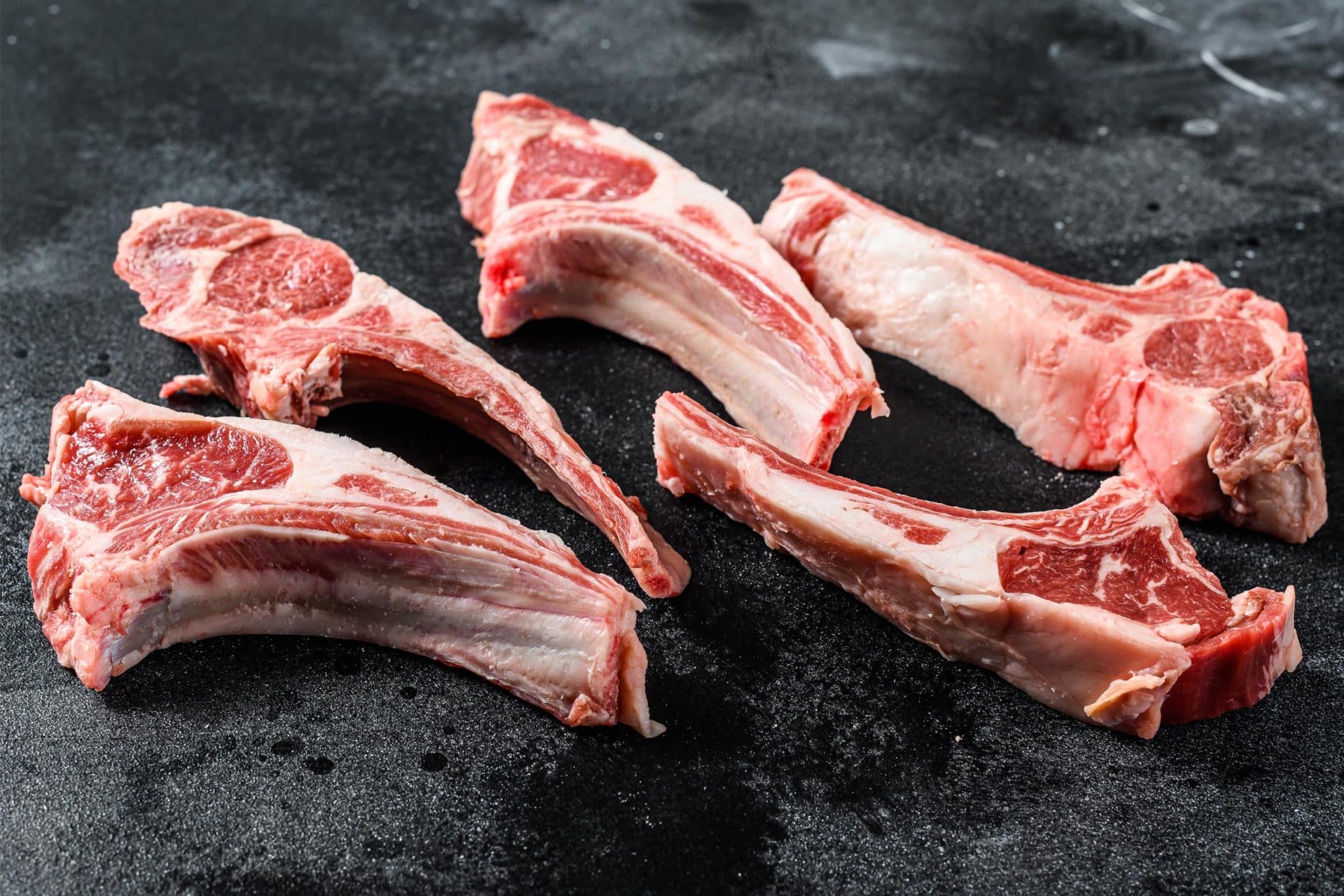 NZL01NEW ZEALAND LAMB RACK 950G1KG