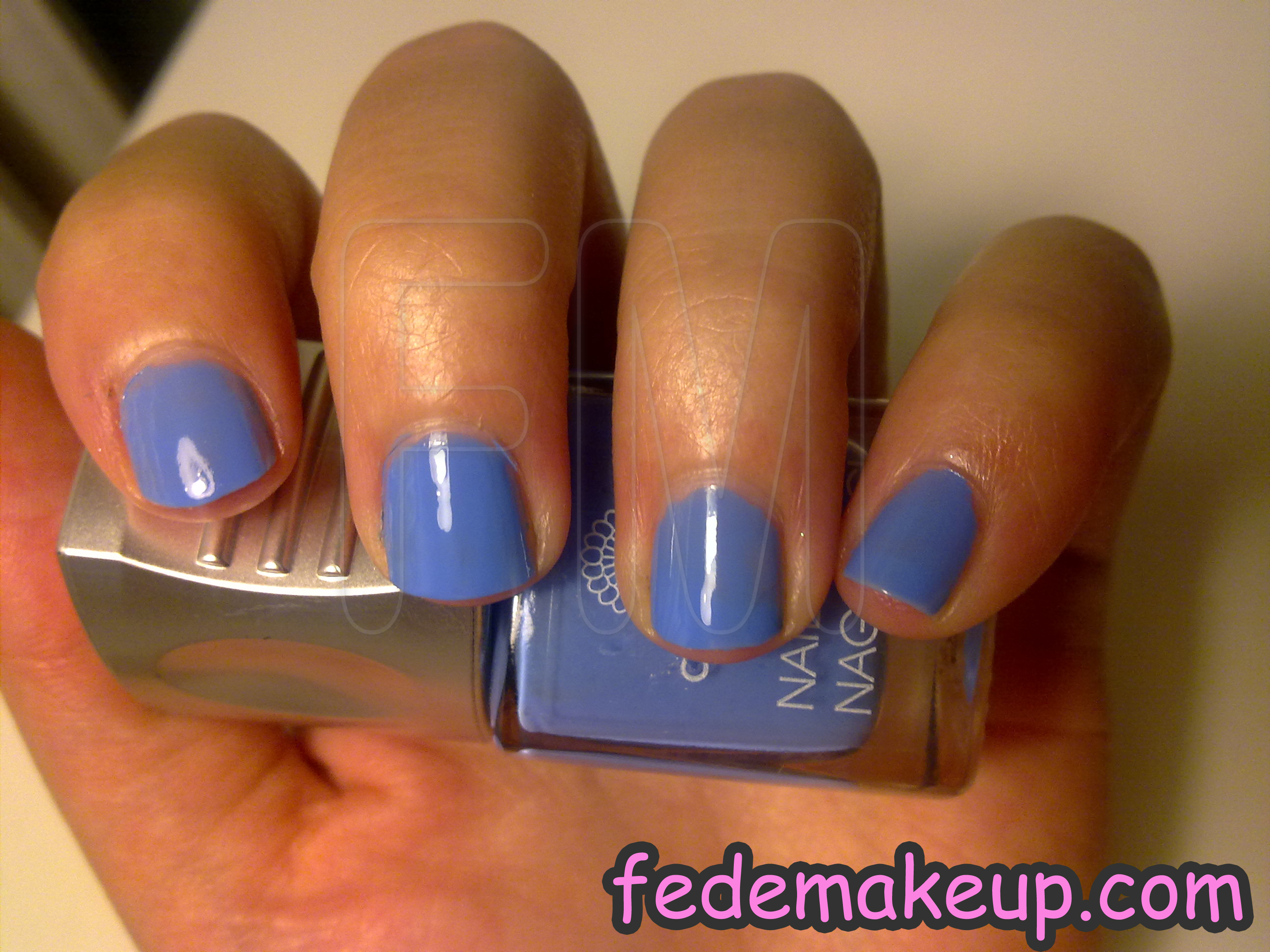 Review Alessandro International "Nail Polish Nagellack Bleached Blue" e