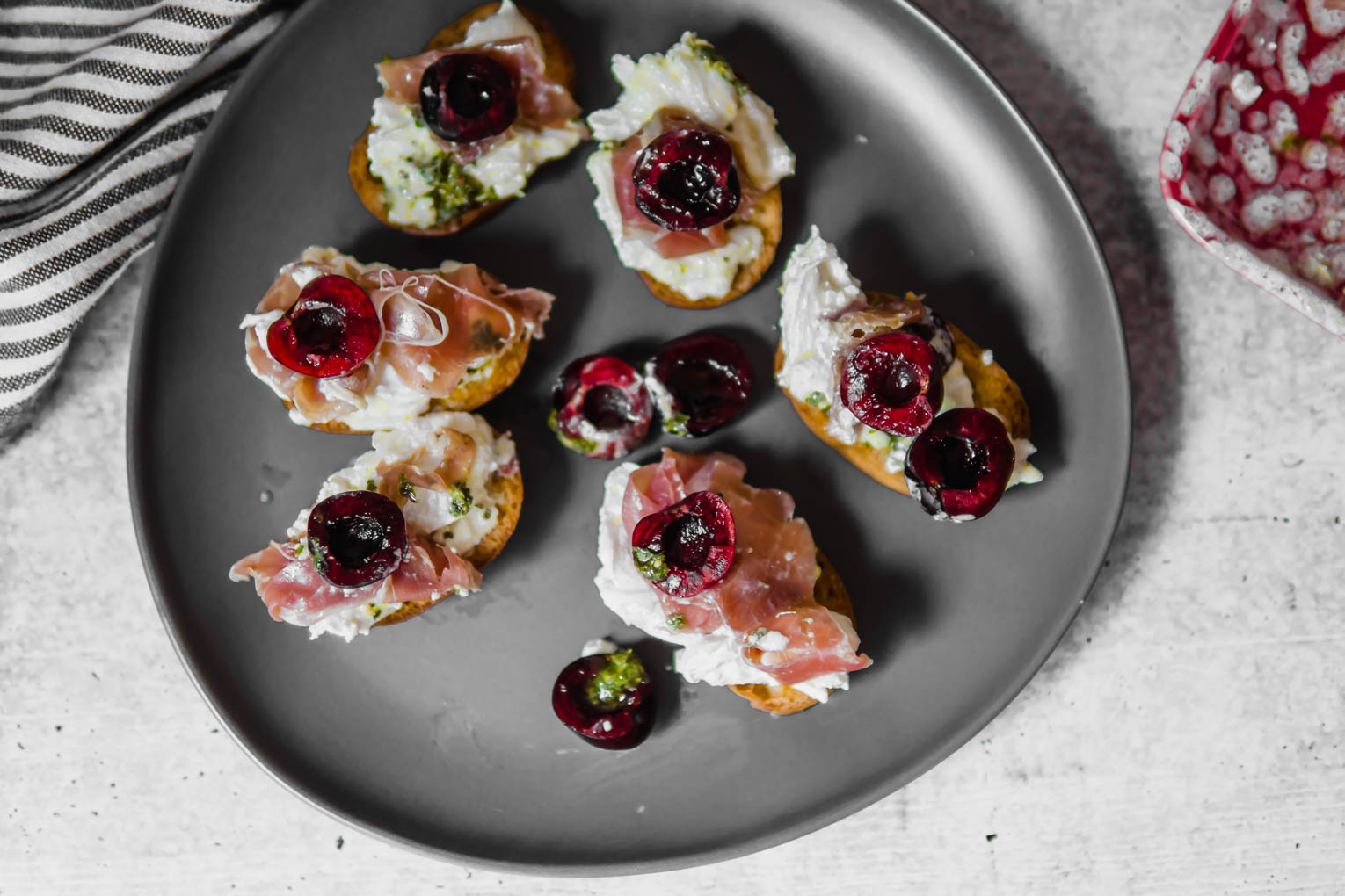 Burrata Cherry & Prosciutto Crostini Feeding The Frasers