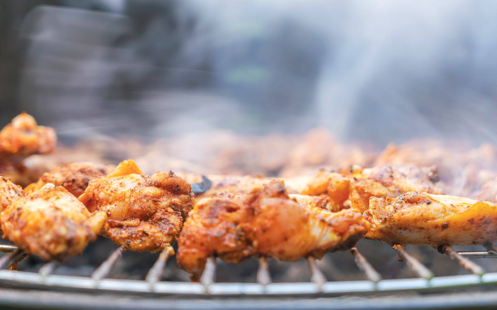 Ontario Chicken Program Farmers Helping Local Food Banks Feed Ontario