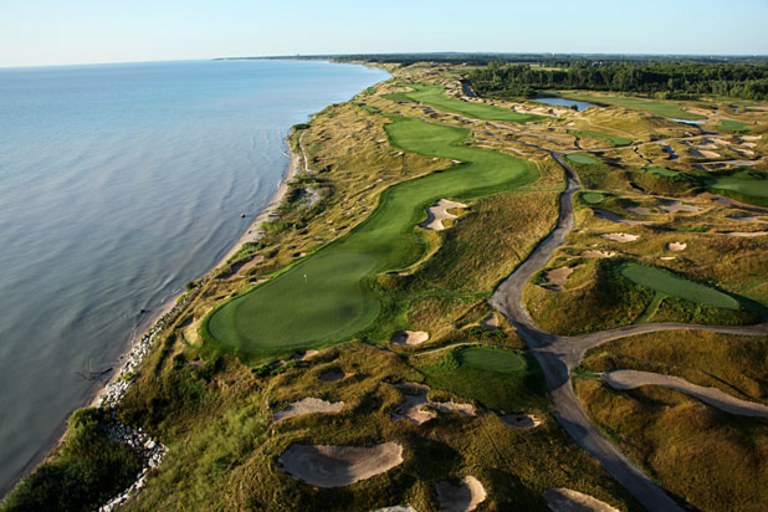 How much did it cost to build whistling straits kobo building