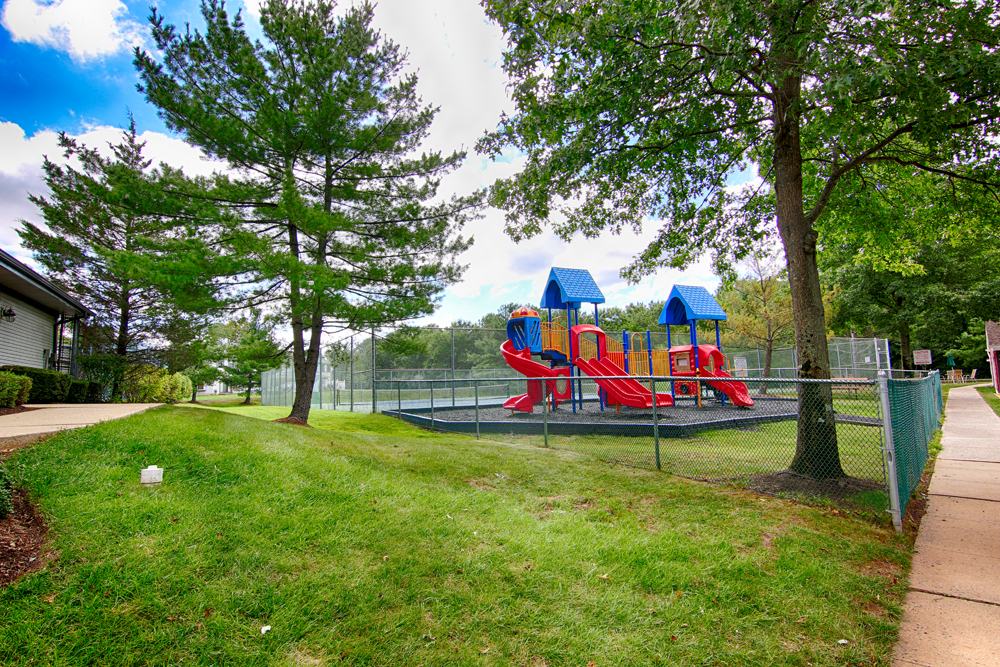 214 Irving Place Basking Ridge (Society Hill) For Rent