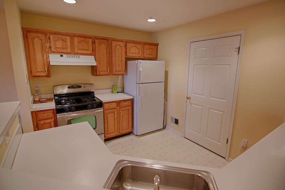 68 Potomac Dr, Basking Ridge NJ 07920 Feel At Home