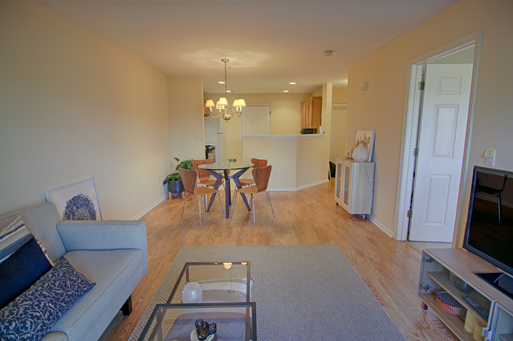 68 Potomac Dr, Basking Ridge NJ 07920 Feel At Home