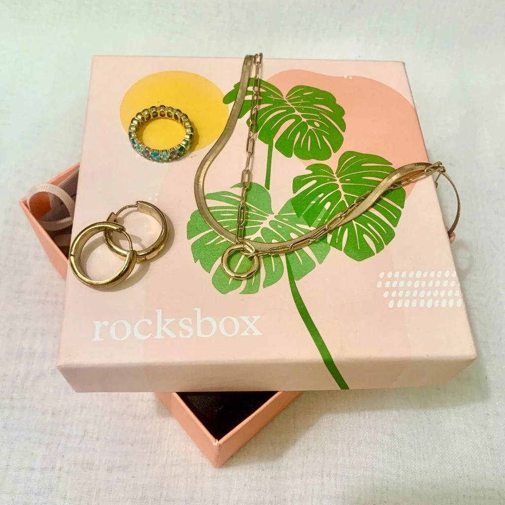 15 Best Etsy Jewelry Shops You Need To Check Out • Feeling Good as Hail