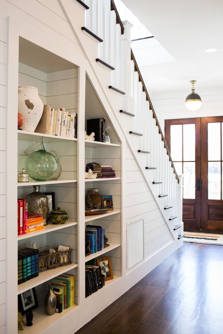 Cozy Staircase Shelf Designs References Ideas