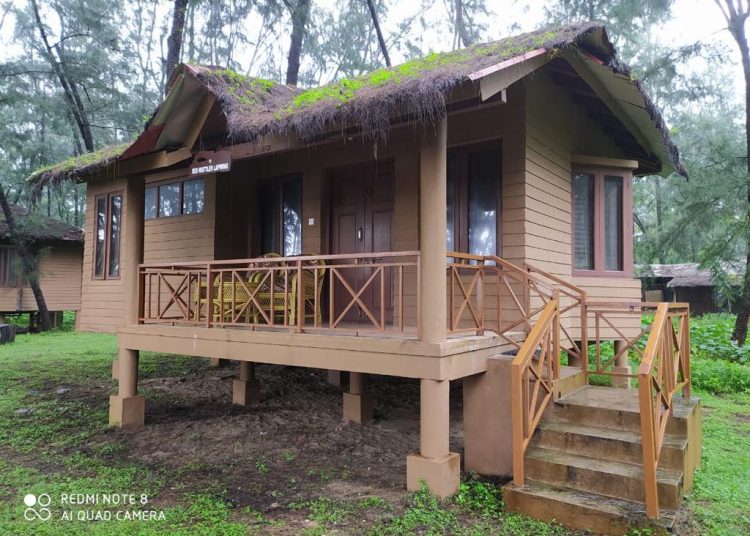 Hotel & Homestays Feet Beyond Roads