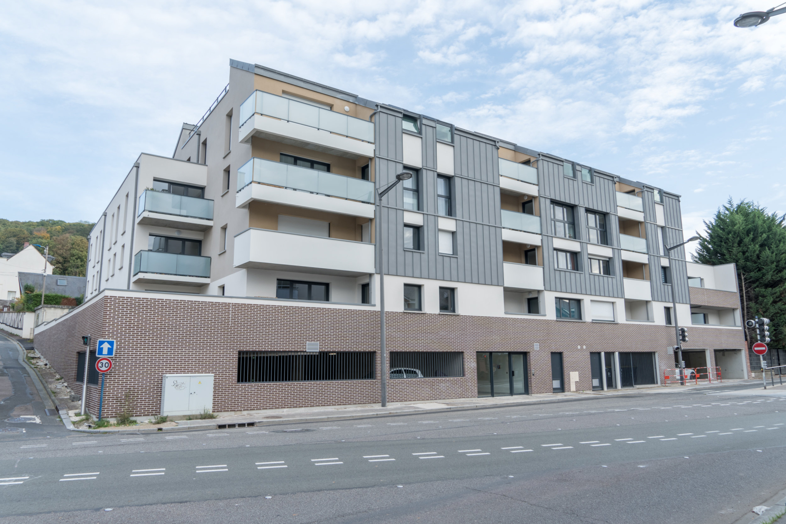 Belle réalisation à DevilleLesRouen FEI