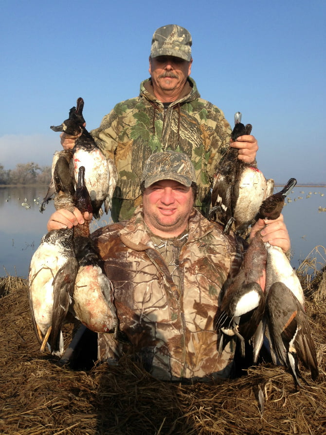 Sacramento Duck Hunting Feisty Fish Guide Service