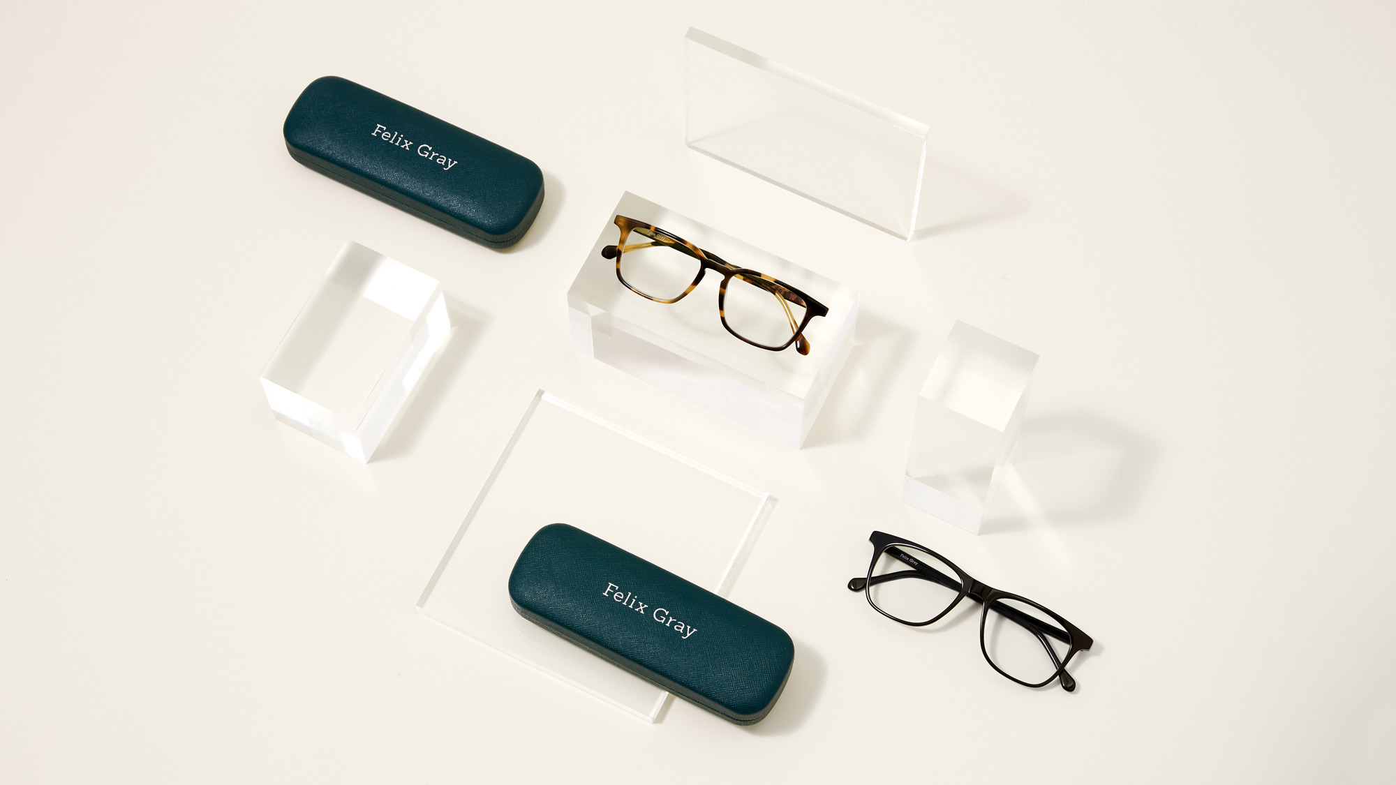 When to Wear Blue Light Glasses? (Answered)