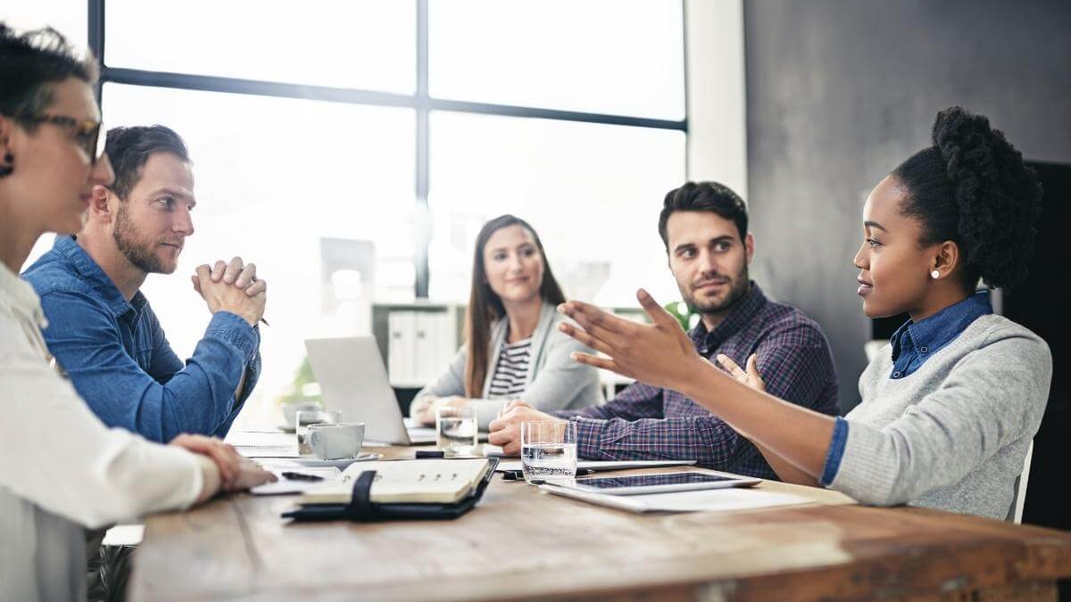 Sharing Ideas at Work 8 Ways to Encourage Idea Sharing Fellow.app