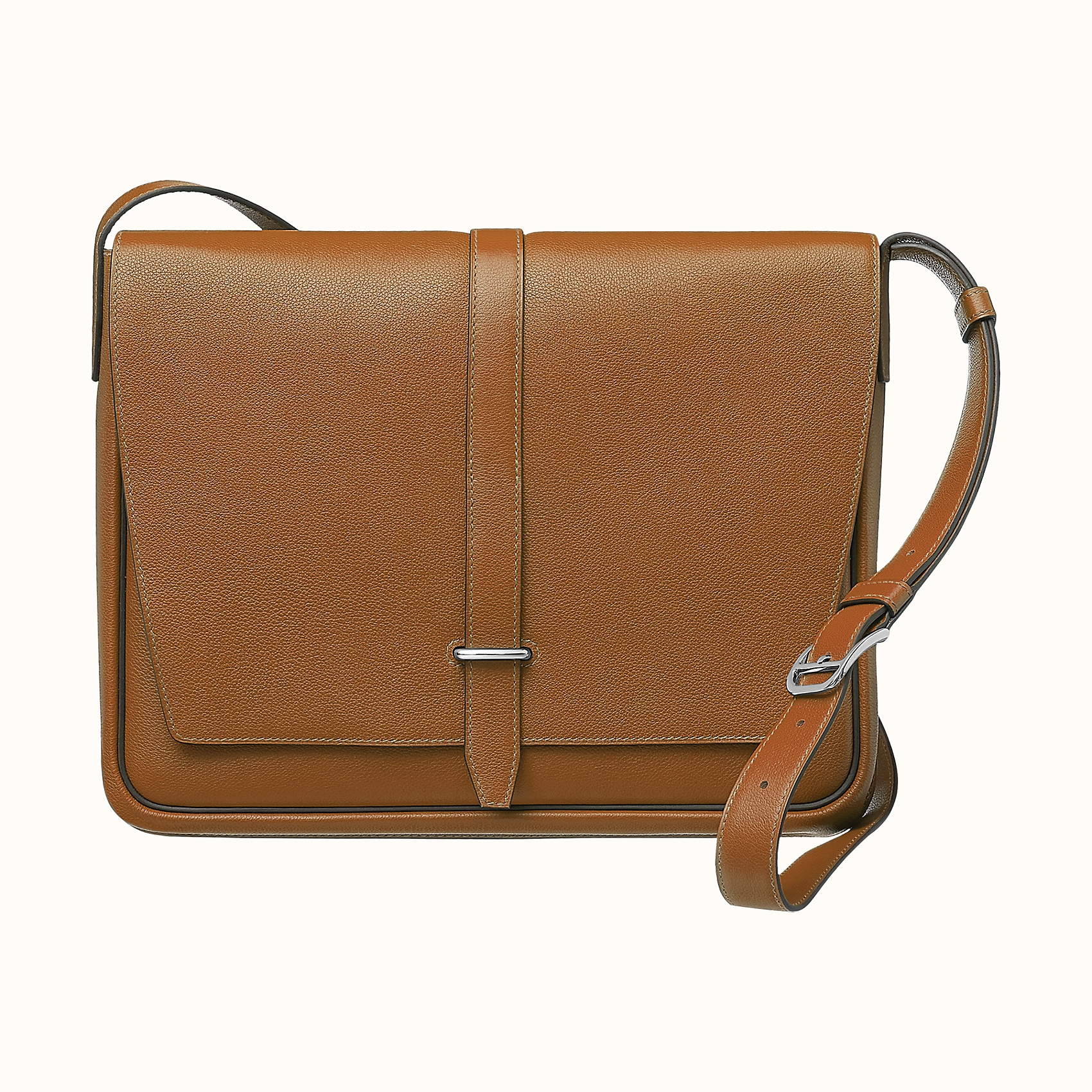 安穩收納你的日常所需，Hermès 釋出中性包款 Steve Light Messenger Bag The Femin