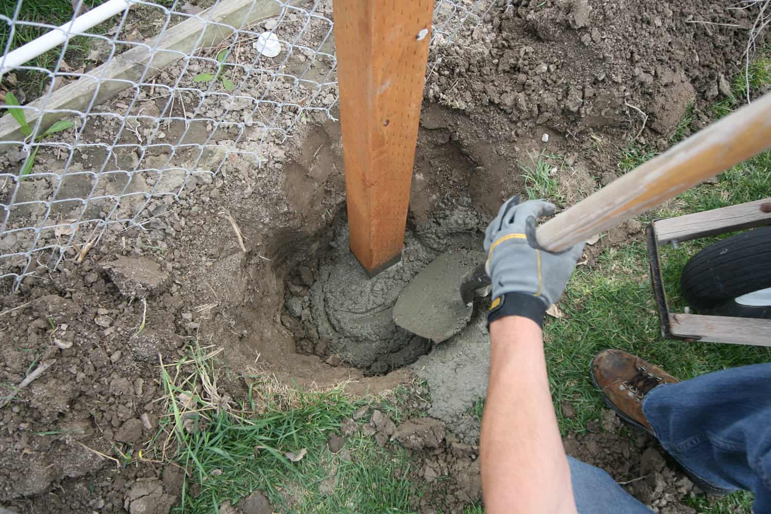 Should Fence Posts Be Below Frost Line? [How To Prevent Frost Heave