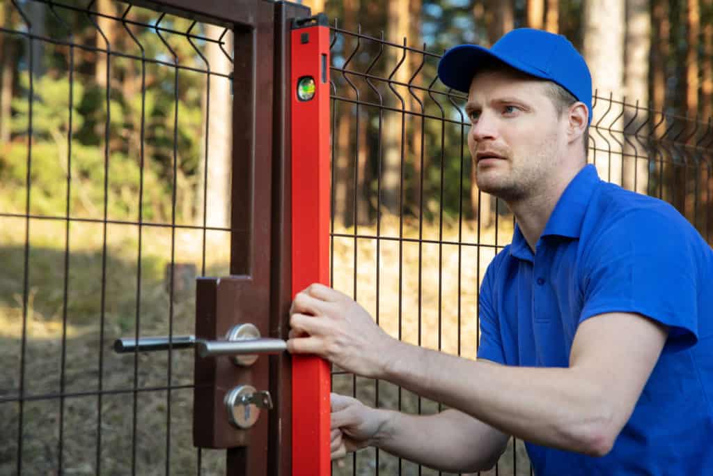 How to Install a Welded Wire Fence in 6 Steps Fence Frenzy