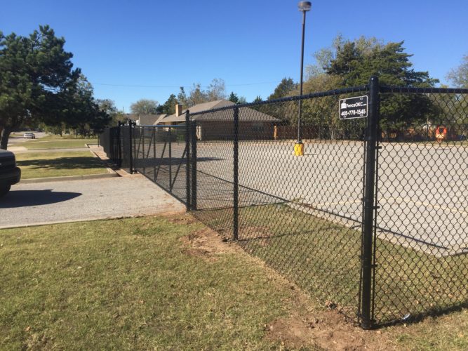 Pickleball Court Fence Installation in Oklahoma by Fence OKC