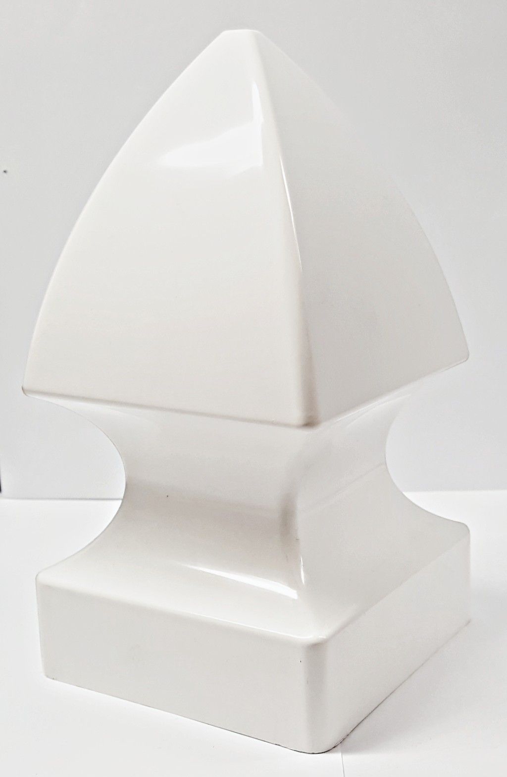 31/2" x 31/2" Vinyl Post Cap Gothic White Fence Supply Inc.