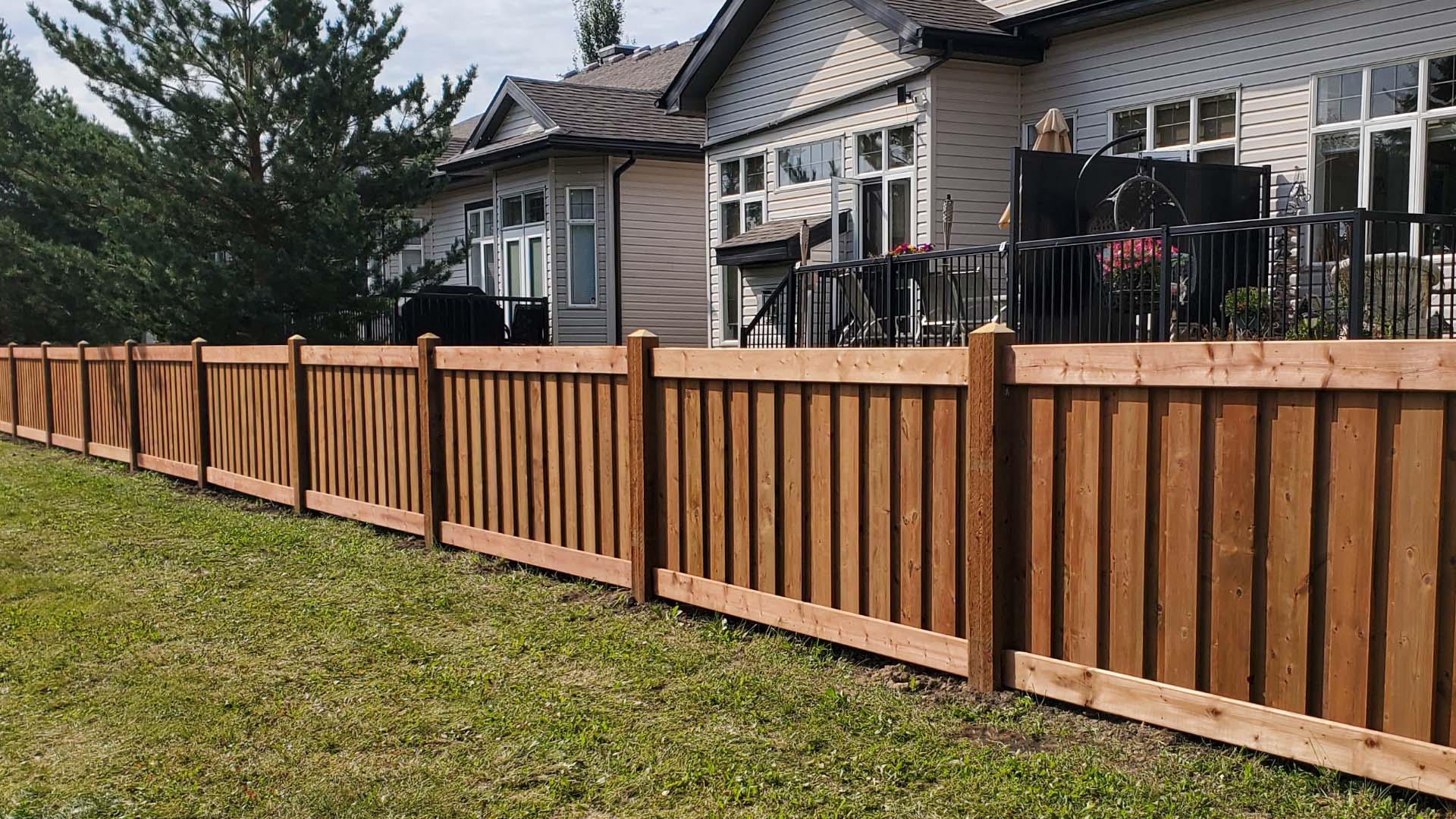 Multi Unit Fence Images In Edmonton Fence Tech