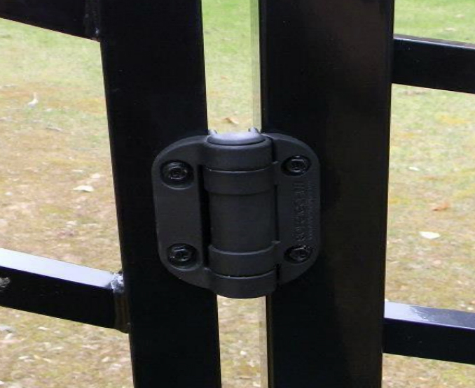 SafeTech 3.5" Adjustable Tension Gate Hinge Set