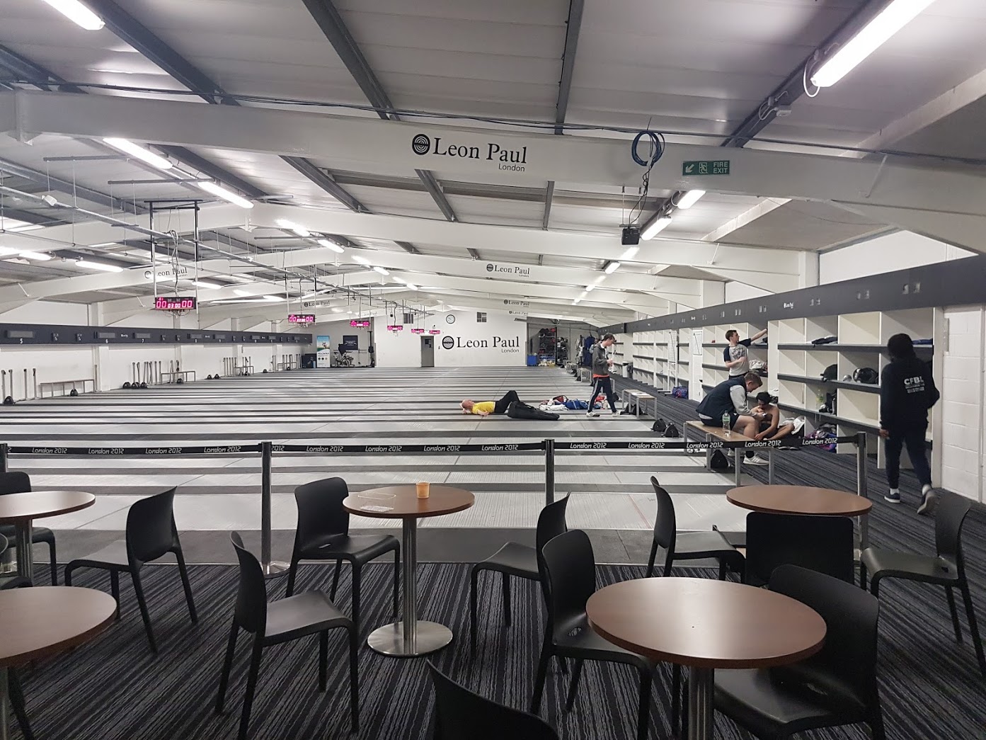 Тренировки в Leon Paul Fencing Center Лондон Fencing Club „SOFIA“
