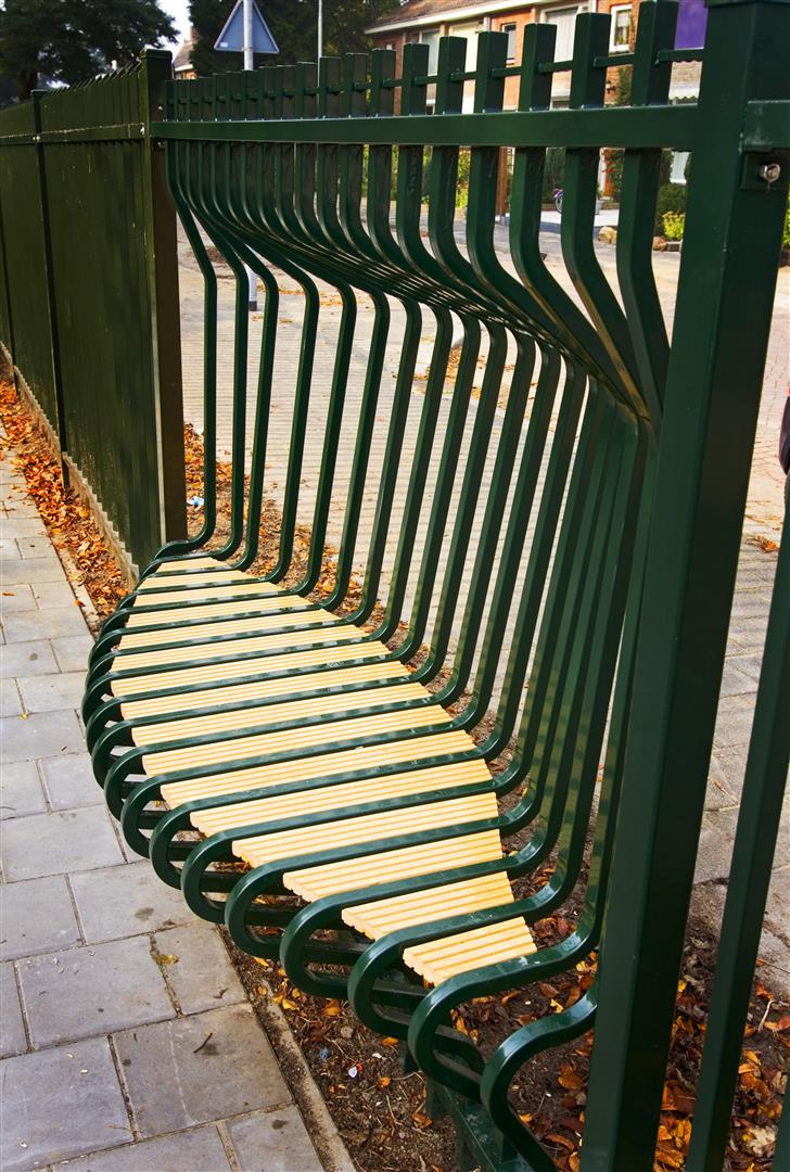 Fencing & Design Social Fence