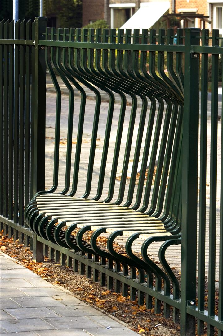 Fencing & Design Social Fence