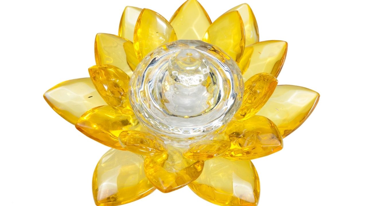 15 Crystal Lotus Flower Feng Shui Benefits + Placement Tips