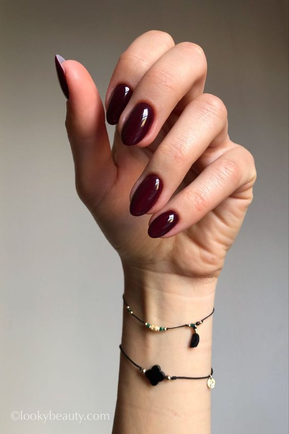 2021’s The Most Popular Fall Nail Color Ideas You Need To Try