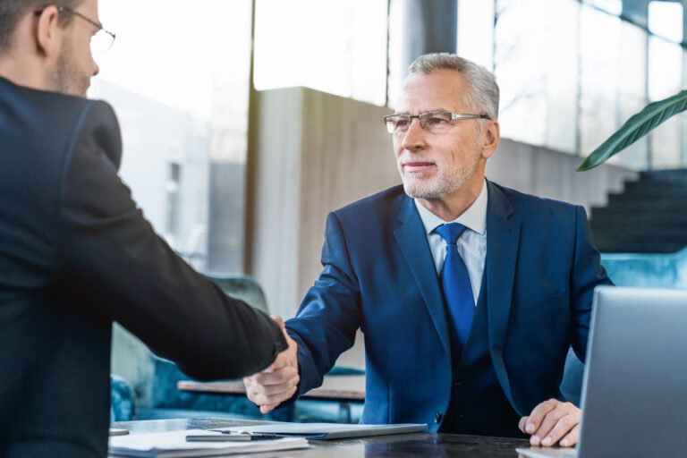 What Should You Expect To Pay An Independent Wealth Managers 2023