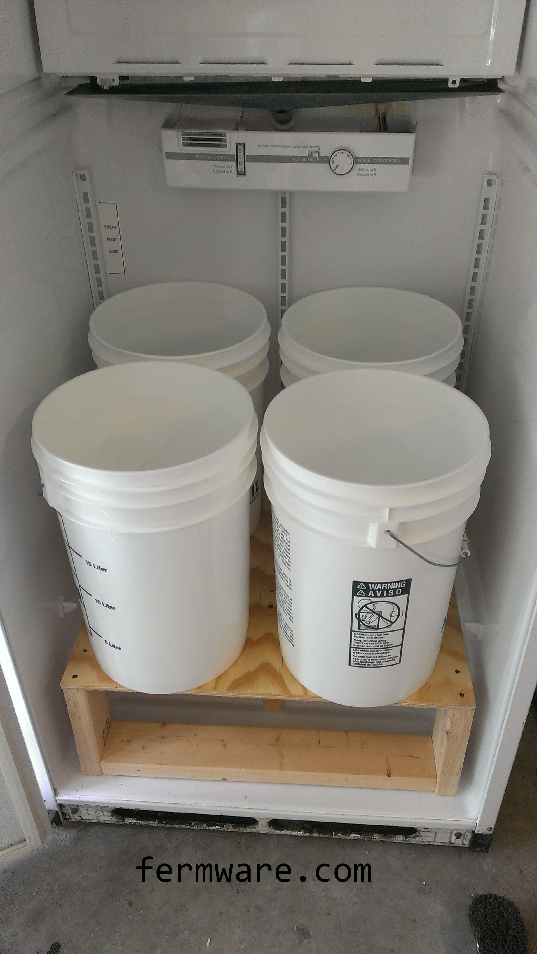 shelf with 4 buckets