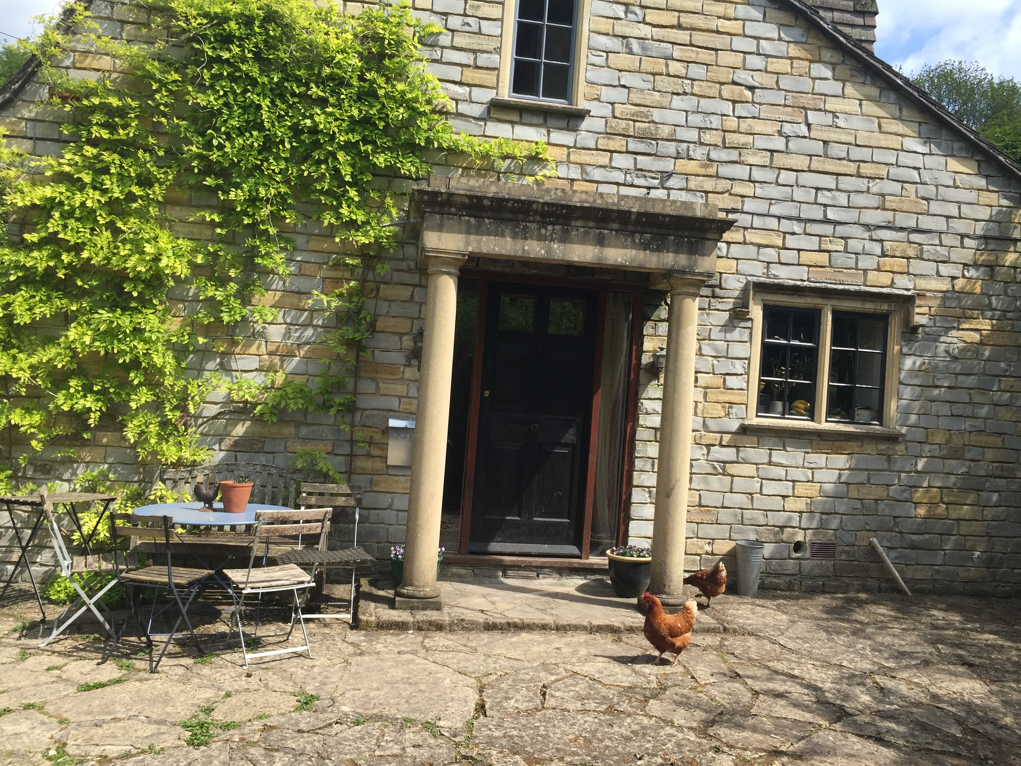 Glastonbury Festival House to Rent Sleeps 812