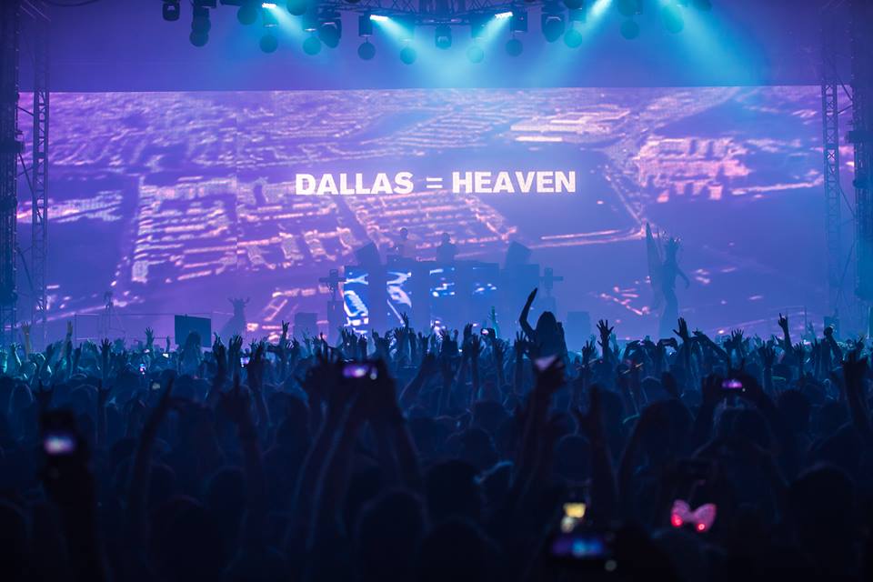 New Year's in Dallas Lights All Night Edition Festival Squad