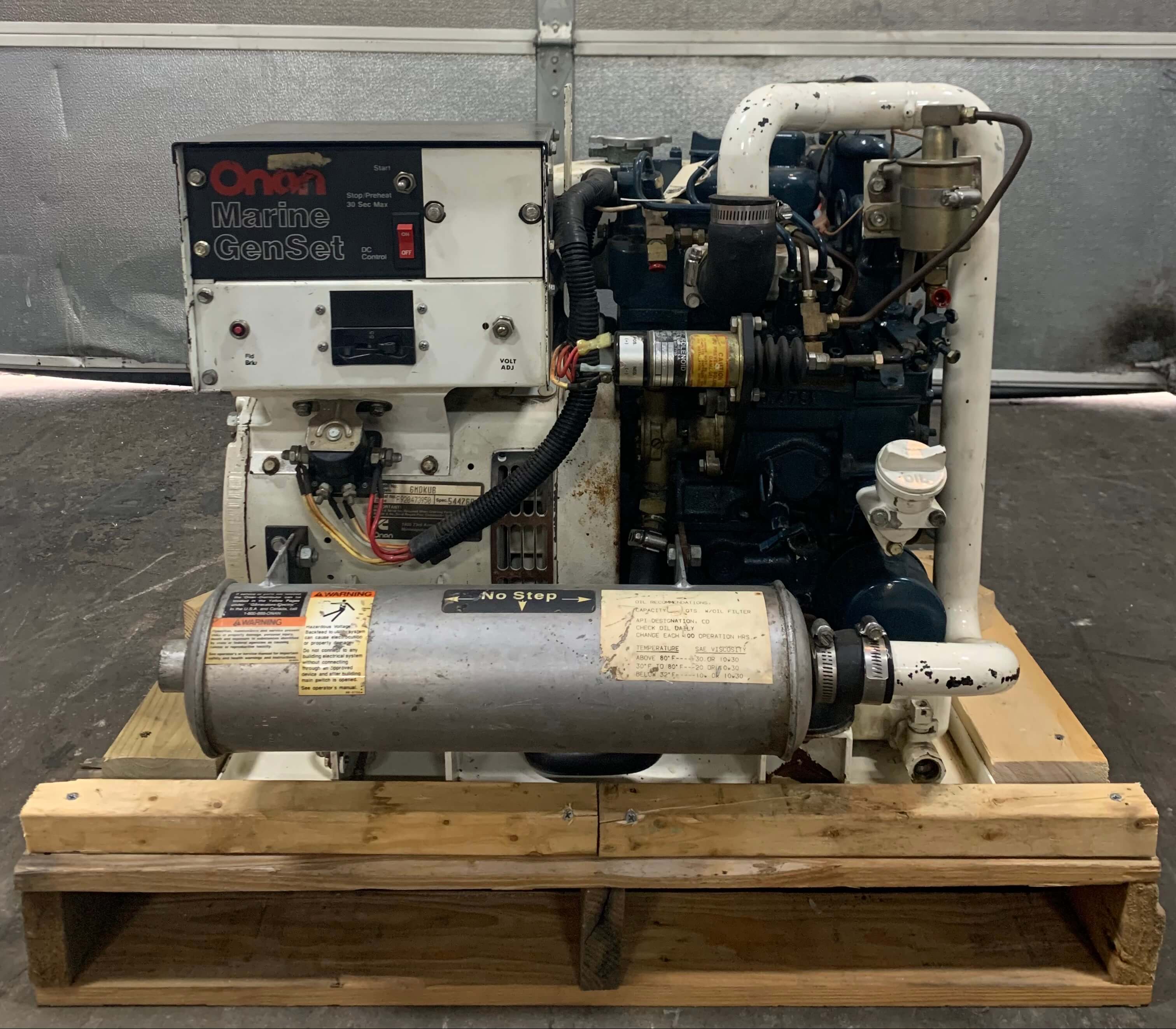 6kW Cummins Onan Marine Diesel Generator 6MDKUB S/N F920473950