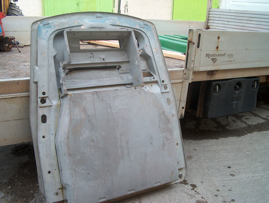 Ford Q Cab Inner White Roof Farm & Forestry Equipment