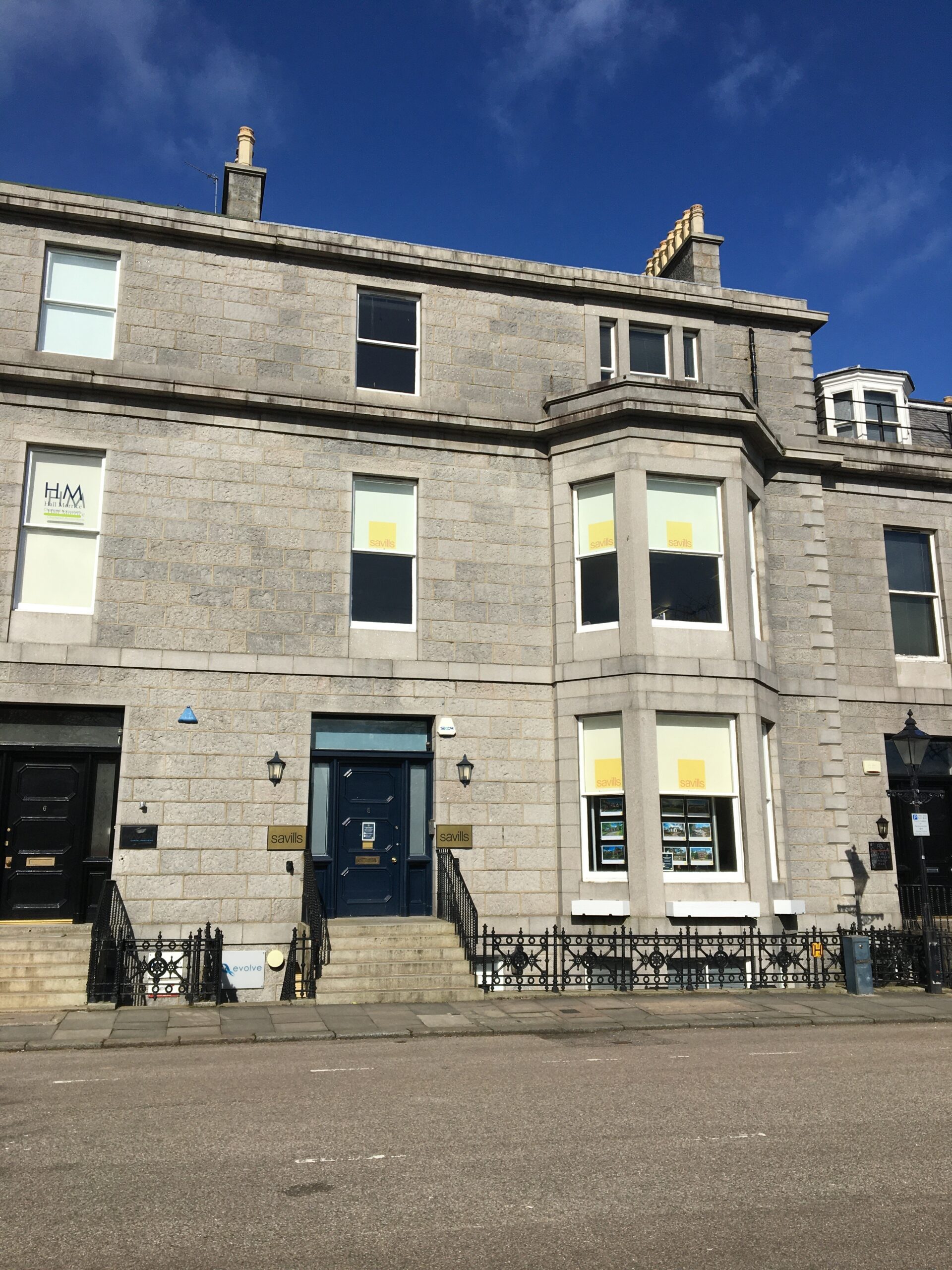 Queen’s Terrace Property Aberdeen