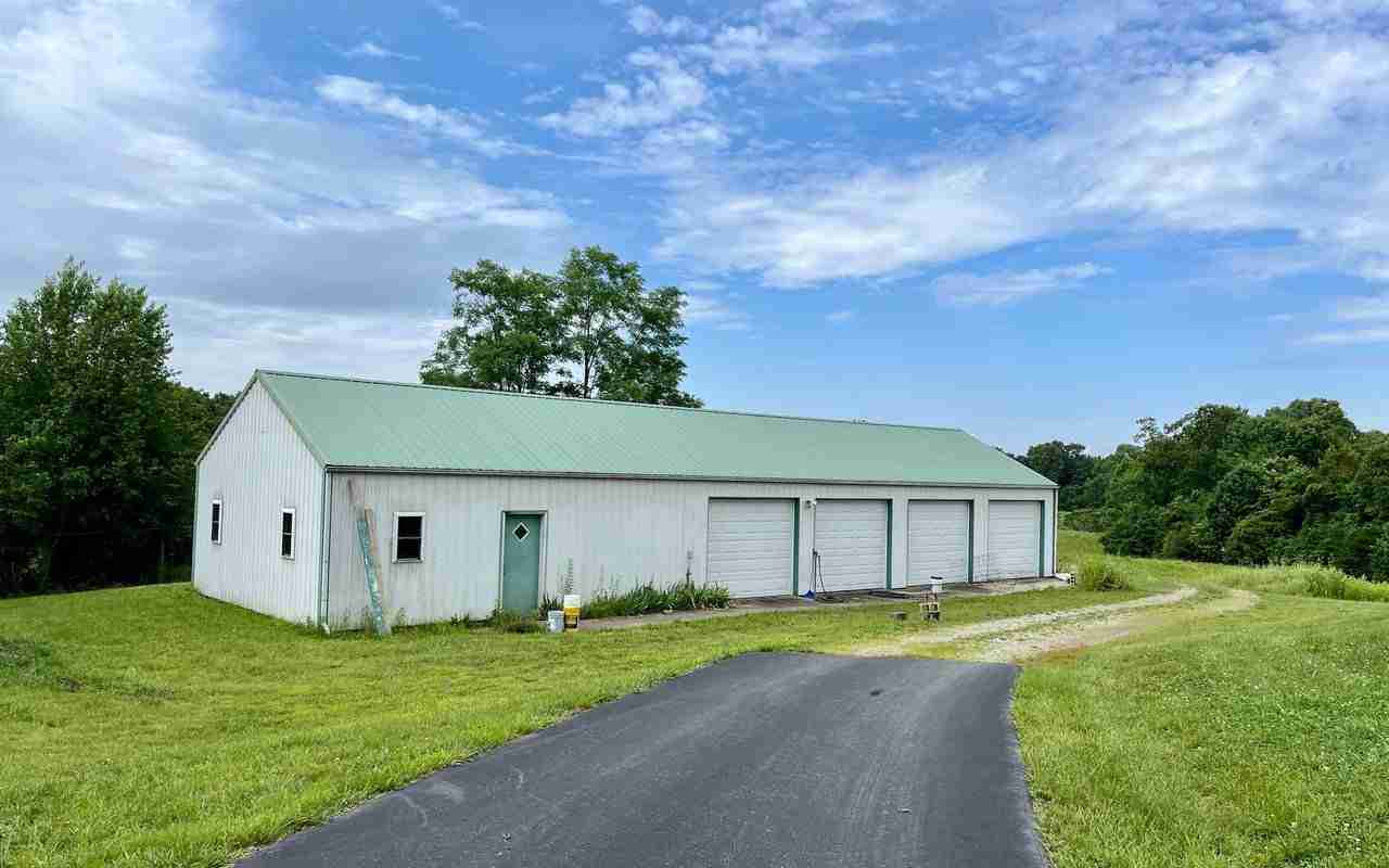 783 Lawerence Hayes Road, Caneyville KY 42721 FHRA, Inc. Real Estate