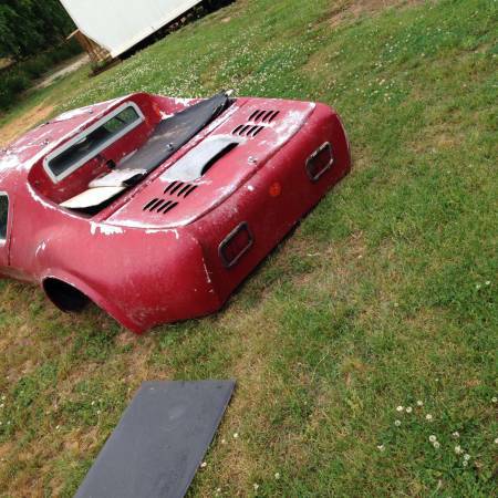 Pair of Kit Car Bodies for Sale – Handcrafted Kit Car History