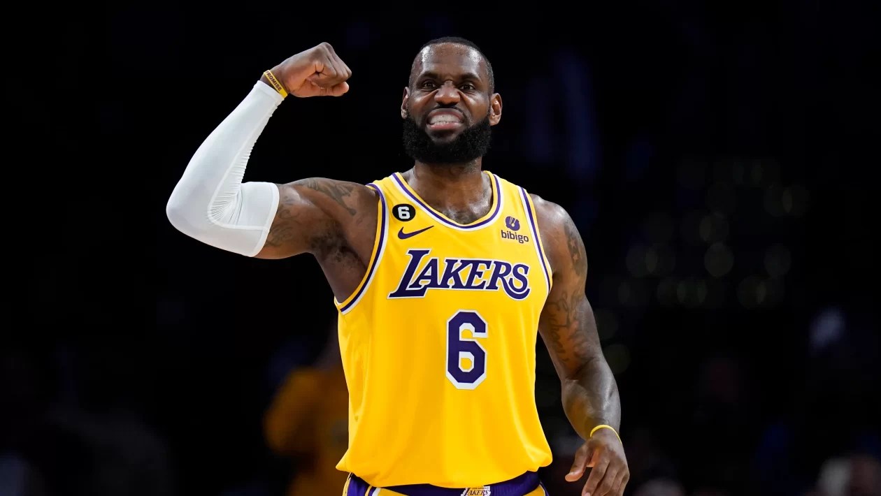 Do you know how tall is LeBron James? The controversy is raging the net