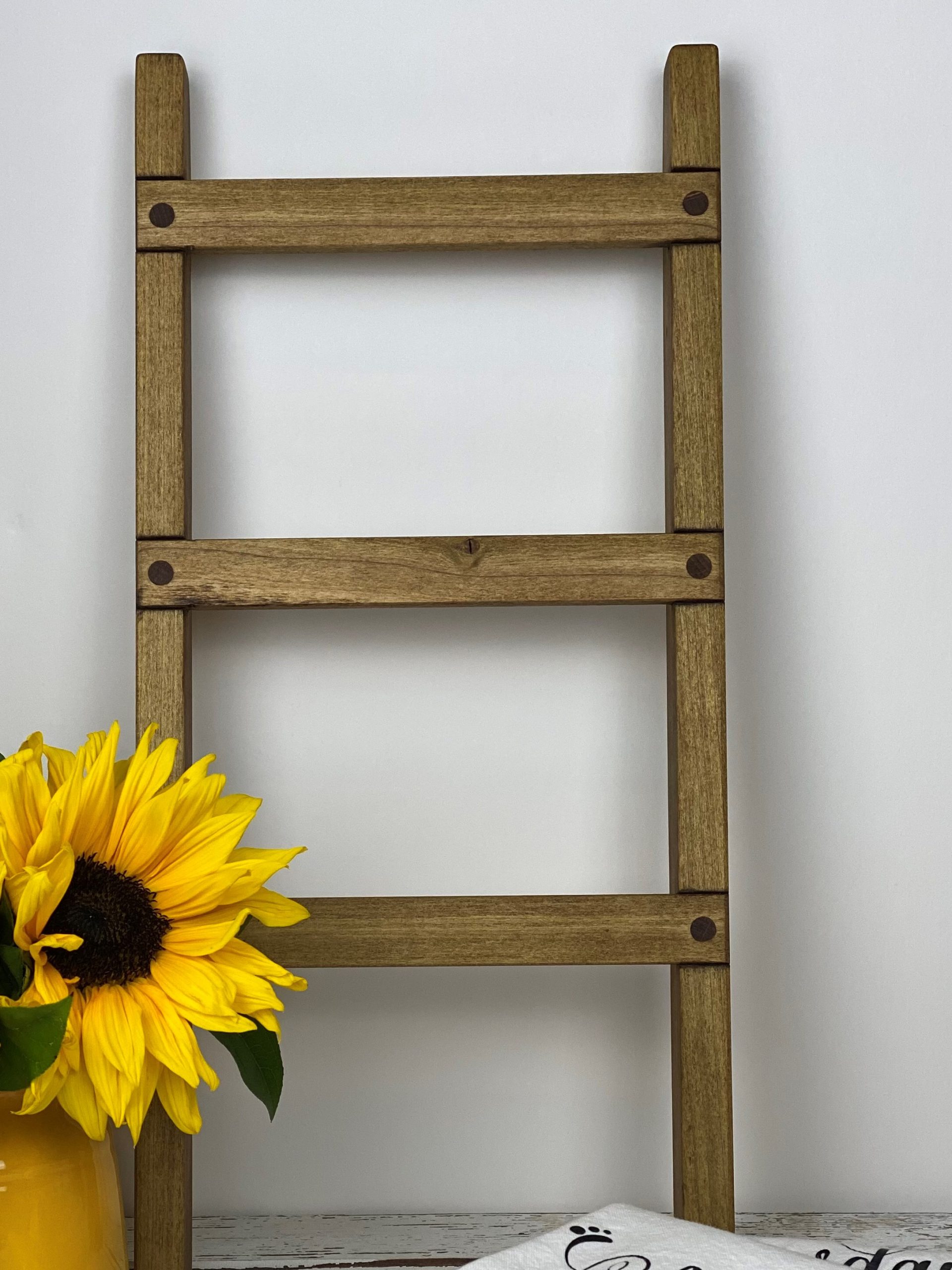 Mini Tea Towel Ladder • FiddleStitches