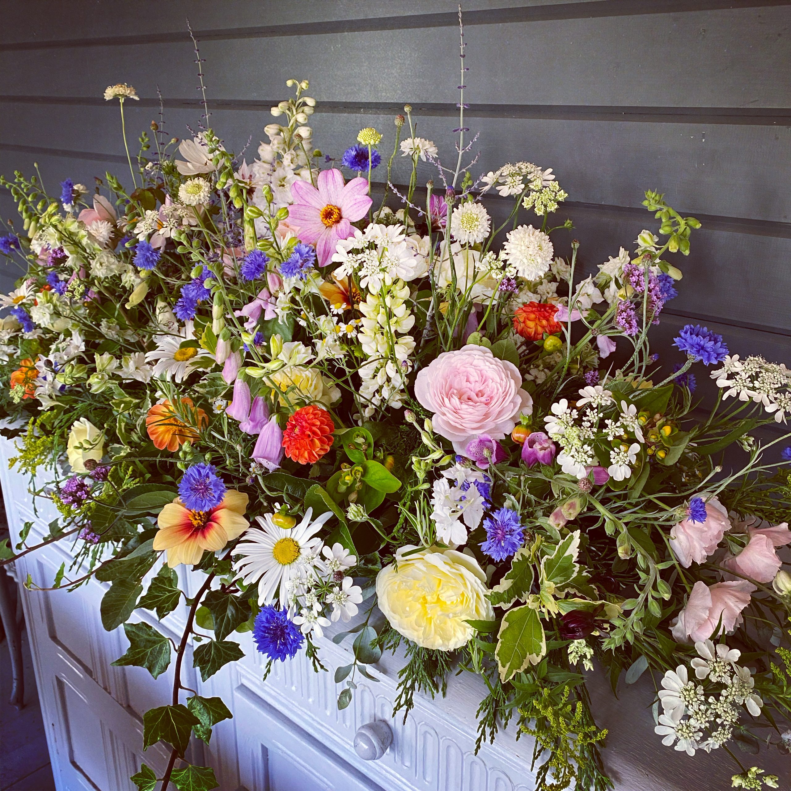 Funeral Flowers Milton Keynes & Northampton Field Gate Flowers