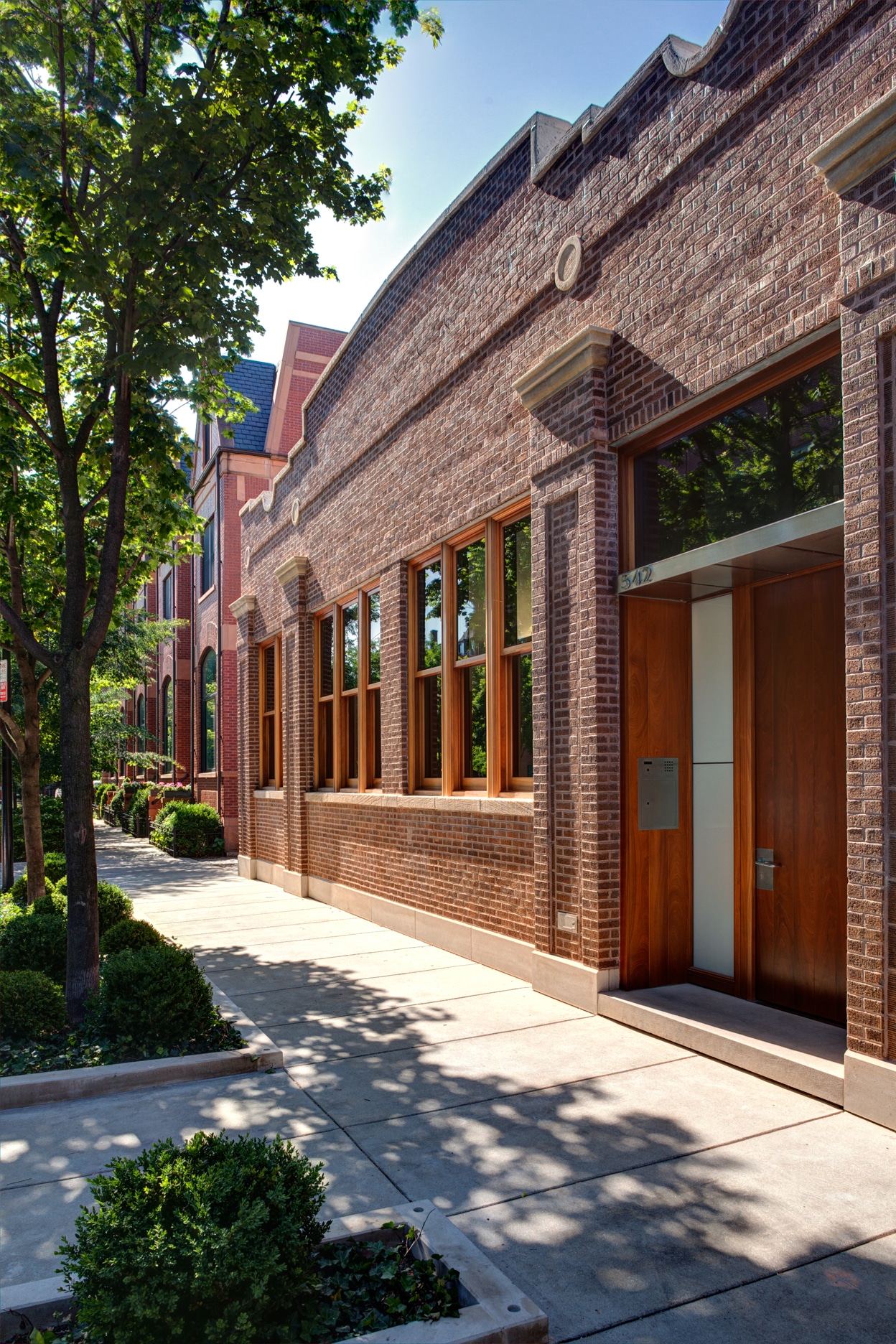 Oz Park Residence Field Guide