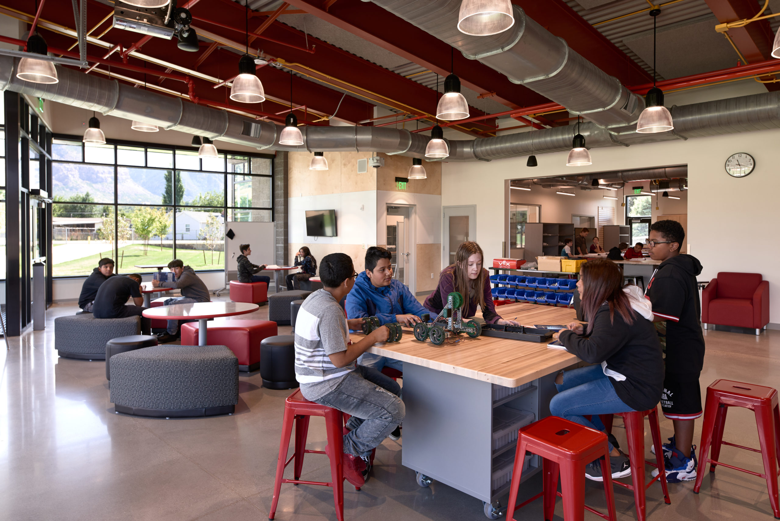 Innovative Spaces for Interdisciplinary and ProjectBased Learning