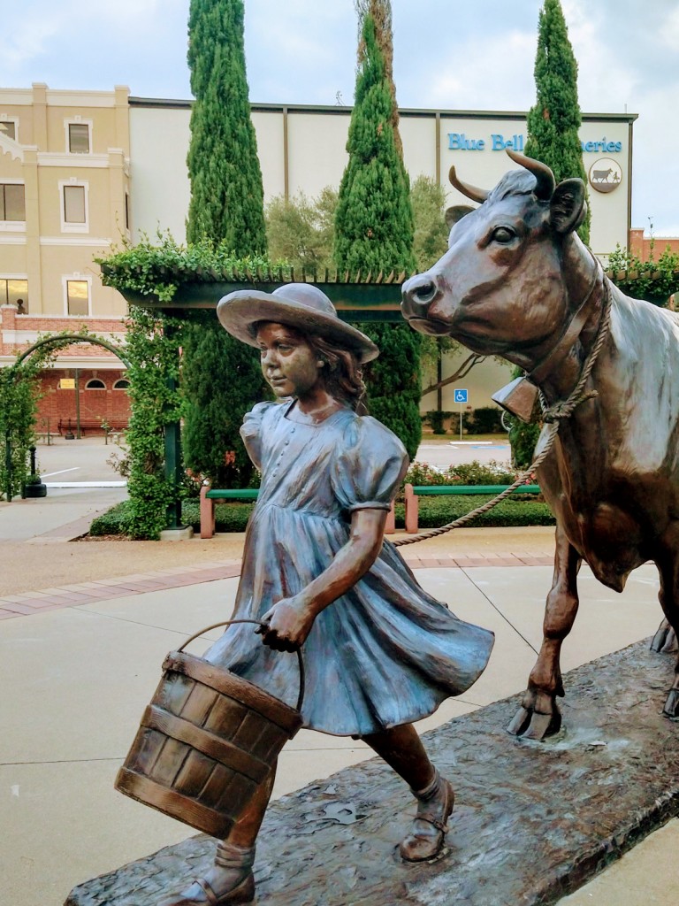 Tour Blue Bell Creameries Brenham, TX Field Trip Texas