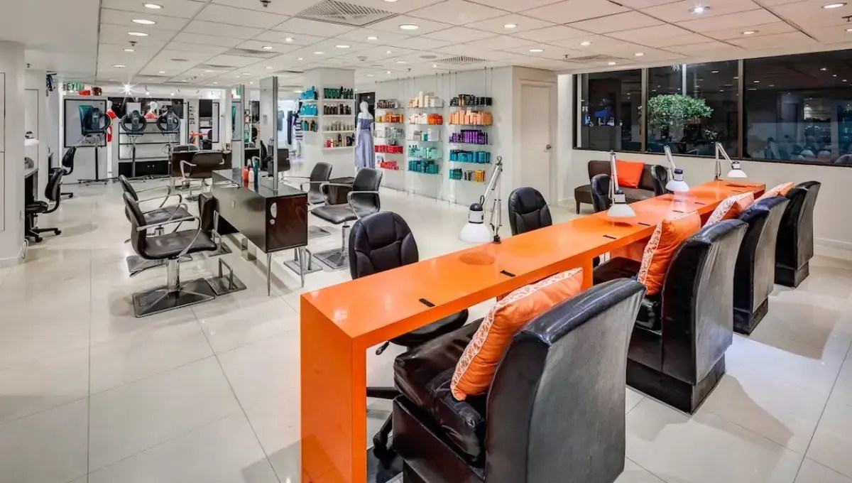 ️11 Best Hair Salons In Miami, FL [2024] As Per Reviews