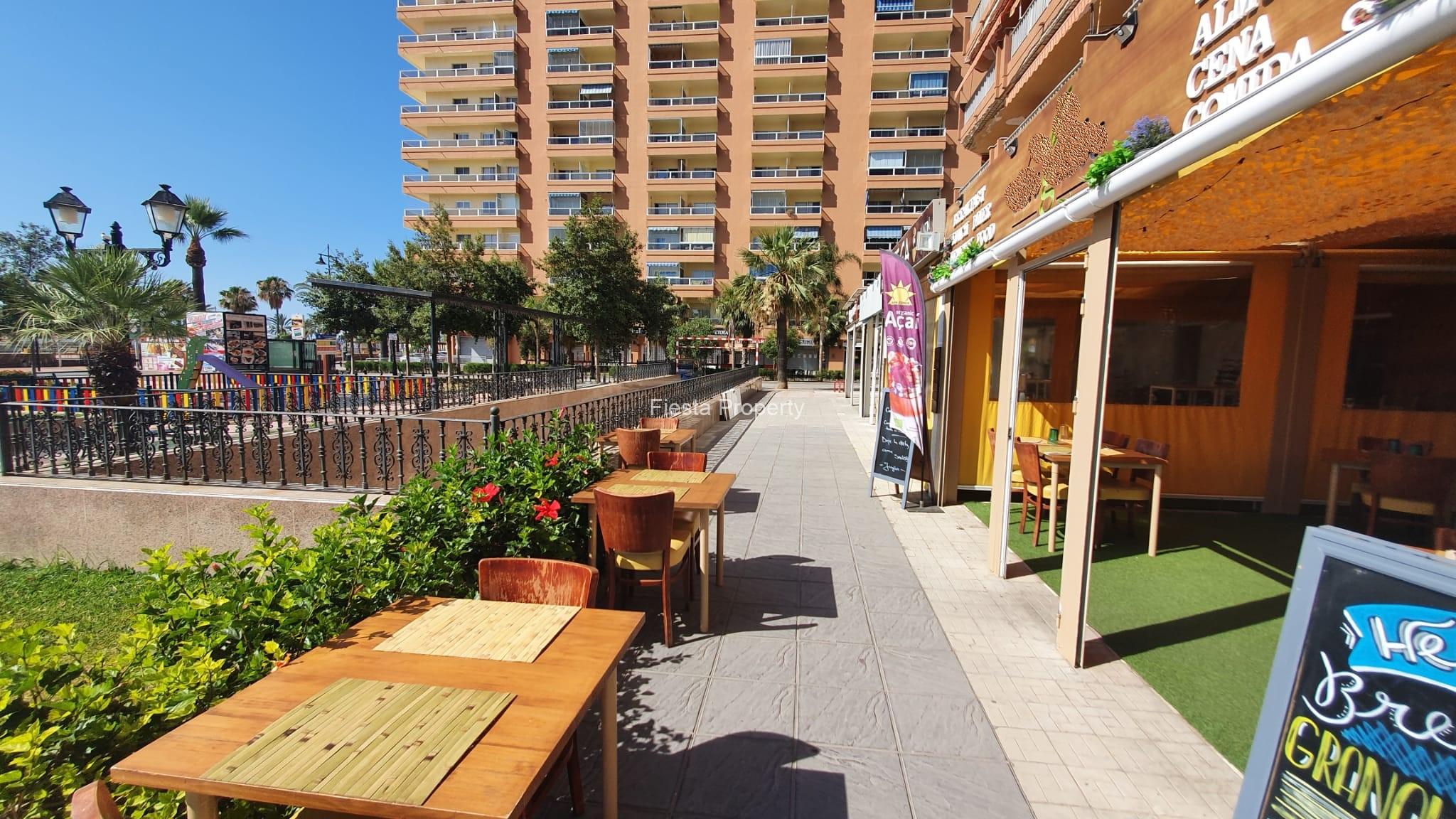 FANTASTIC CAFE BAR IN THE PASEO MARITIMO FUENGIROLA, COSTA DEL SOL