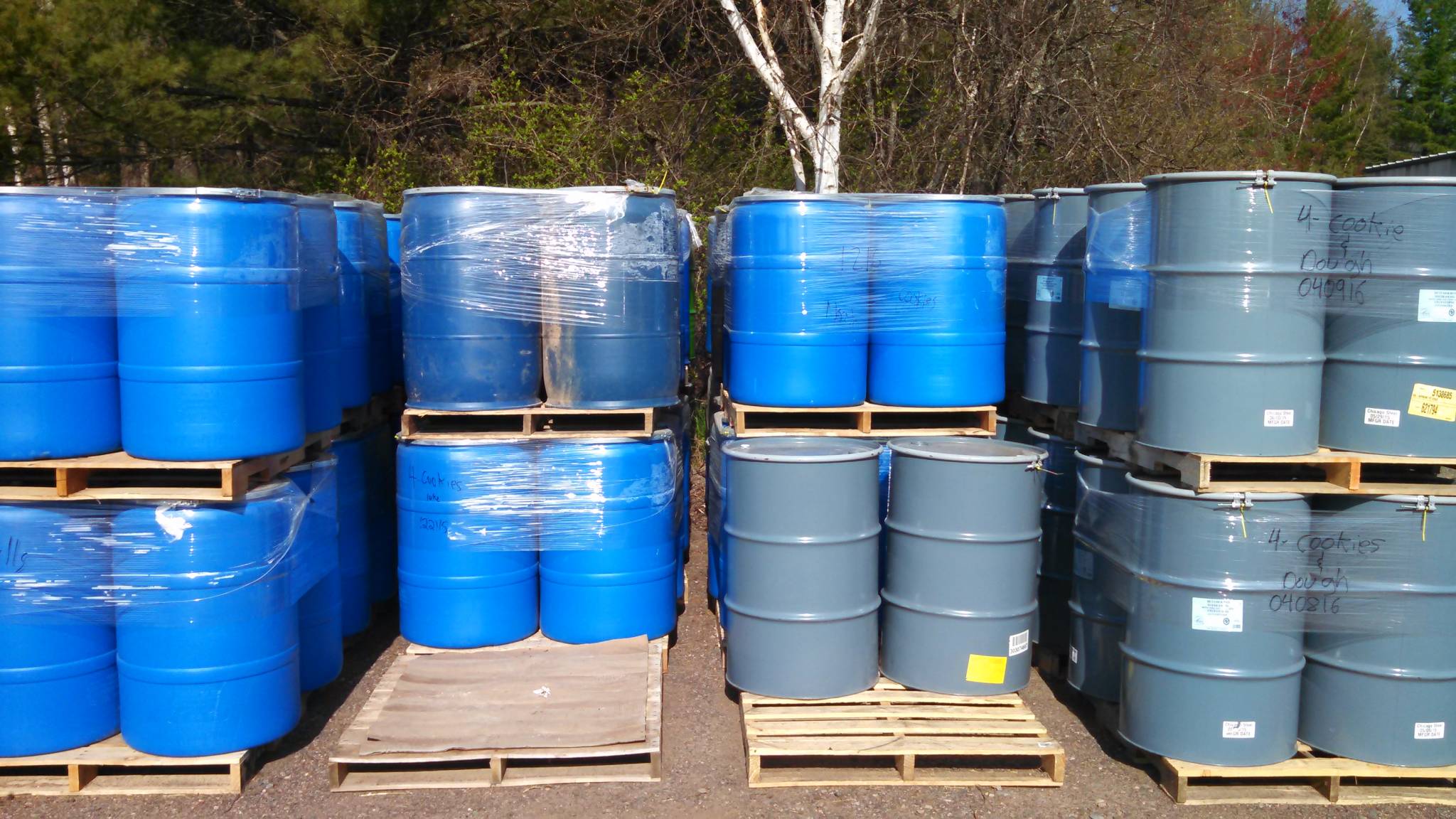 Bear Bait SeedNFeed Store